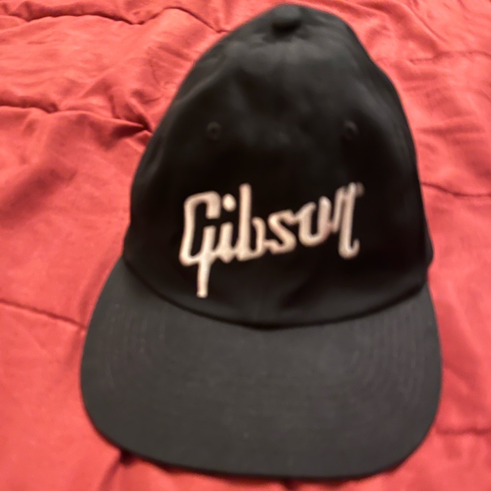 Gibson hat